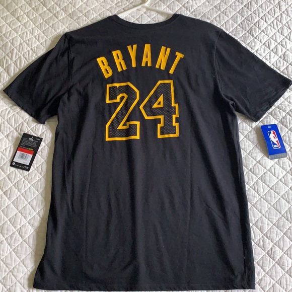 Kobe Bryant retirement t shirt - Picture 2 of 2